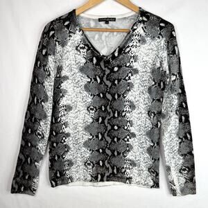 Pierri New York Snake Print V-Neck Sweater Medium